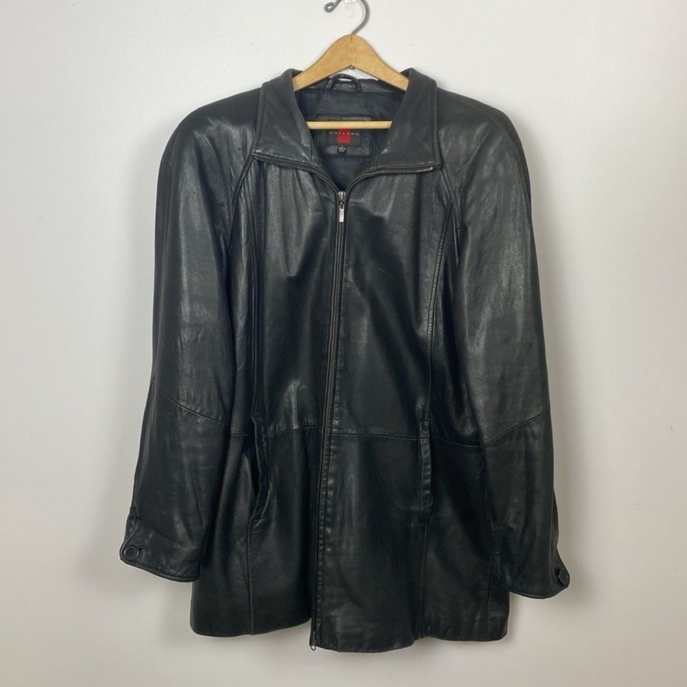 Vintage Full Leather Jacket with Zip front size large by Gallery